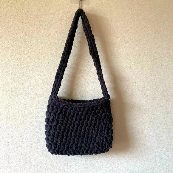 Grey Crochet Mini Shoulder Bag Knit Utility Casual Women's Clutch Purse - Picture 1 of 3